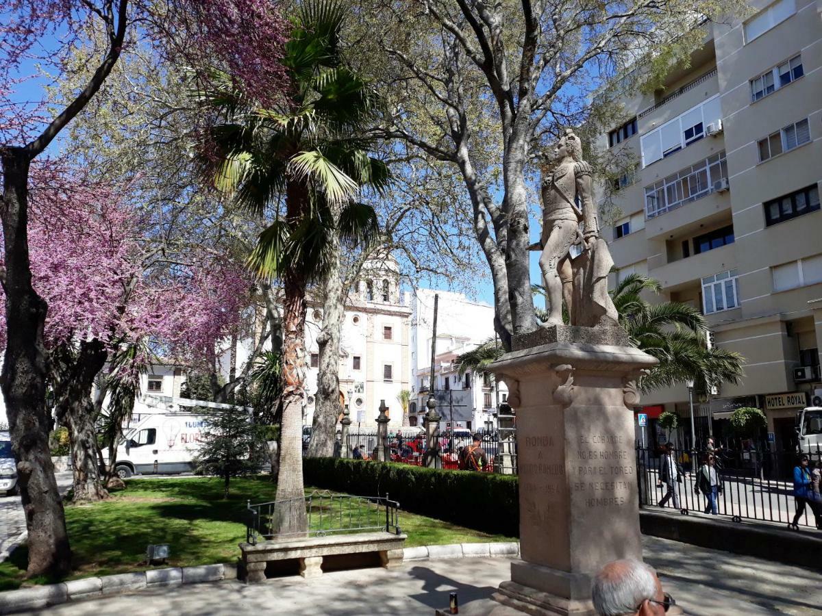 Puerta Alameda Suites Ronda Exterior photo